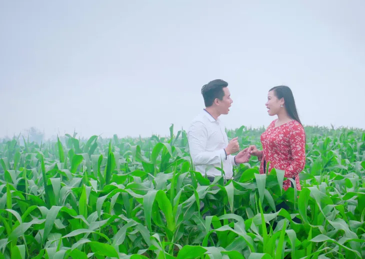 Sao mai Xuân Hảo tái xuất tình tứ với Bùi Thúy ca ngợi vẻ đẹp Thái Bình - Ảnh 3. Sao mai Xuân Hảo tái xuất tình tứ với Bùi Thúy ca ngợi vẻ đẹp Thái Bình - Ảnh 3.