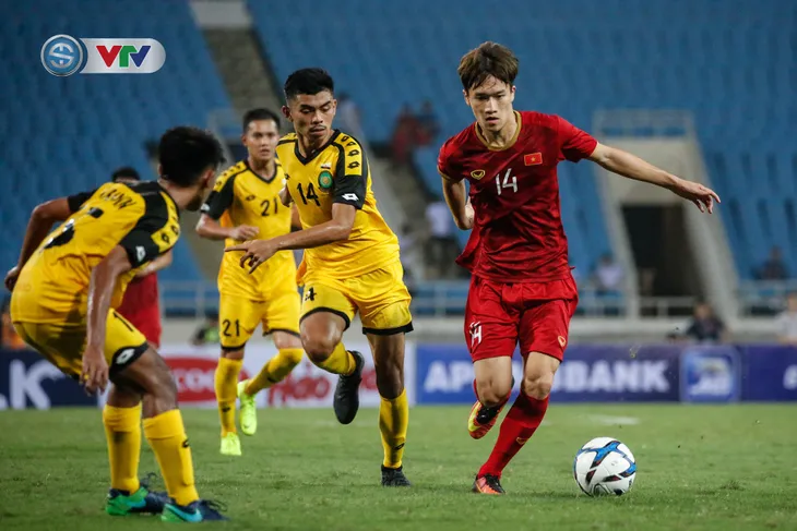 ẢNH: Ghi 6 bàn vào lưới U23 Brunei, U23 Việt Nam tạm dẫn đầu bảng - Ảnh 6. ẢNH: Ghi 6 bàn vào lưới U23 Brunei, U23 Việt Nam tạm dẫn đầu bảng - Ảnh 6.