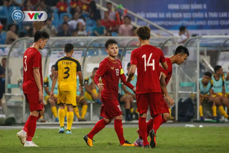 ẢNH: Ghi 6 bàn vào lưới U23 Brunei, U23 Việt Nam tạm dẫn đầu bảng - Ảnh 18. ẢNH: Ghi 6 bàn vào lưới U23 Brunei, U23 Việt Nam tạm dẫn đầu bảng - Ảnh 18.
