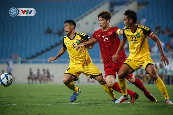ẢNH: Ghi 6 bàn vào lưới U23 Brunei, U23 Việt Nam tạm dẫn đầu bảng - Ảnh 1. ẢNH: Ghi 6 bàn vào lưới U23 Brunei, U23 Việt Nam tạm dẫn đầu bảng - Ảnh 1.