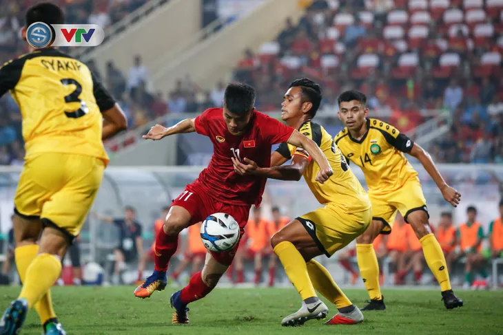ẢNH: Ghi 6 bàn vào lưới U23 Brunei, U23 Việt Nam tạm dẫn đầu bảng - Ảnh 3. ẢNH: Ghi 6 bàn vào lưới U23 Brunei, U23 Việt Nam tạm dẫn đầu bảng - Ảnh 3.