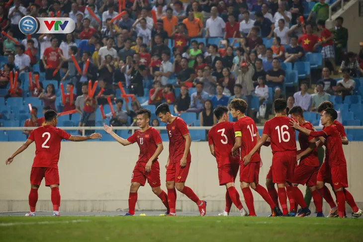 ẢNH: Ghi 6 bàn vào lưới U23 Brunei, U23 Việt Nam tạm dẫn đầu bảng - Ảnh 5. ẢNH: Ghi 6 bàn vào lưới U23 Brunei, U23 Việt Nam tạm dẫn đầu bảng - Ảnh 5.