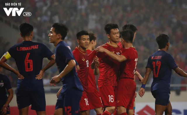 U23 Việt Nam mặc áo không tên để gây nhiễu cho U23 Thái Lan - Ảnh 1. U23 Việt Nam mặc áo không tên để gây nhiễu cho U23 Thái Lan - Ảnh 1.
