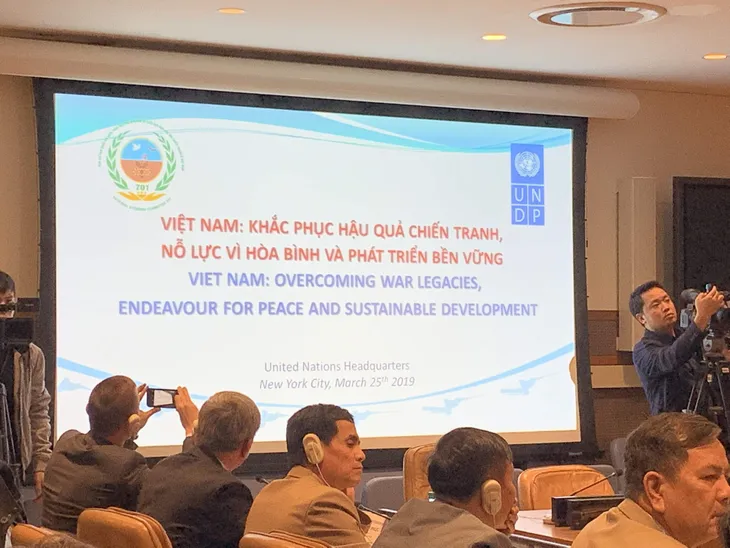 Hội thảo quốc tế Việt Nam: Khắc phục hậu quả chiến tranh, nỗ lực vì hòa bình và phát triển bền vững - Ảnh 1. Hội thảo quốc tế Việt Nam: Khắc phục hậu quả chiến tranh, nỗ lực vì hòa bình và phát triển bền vững - Ảnh 1.