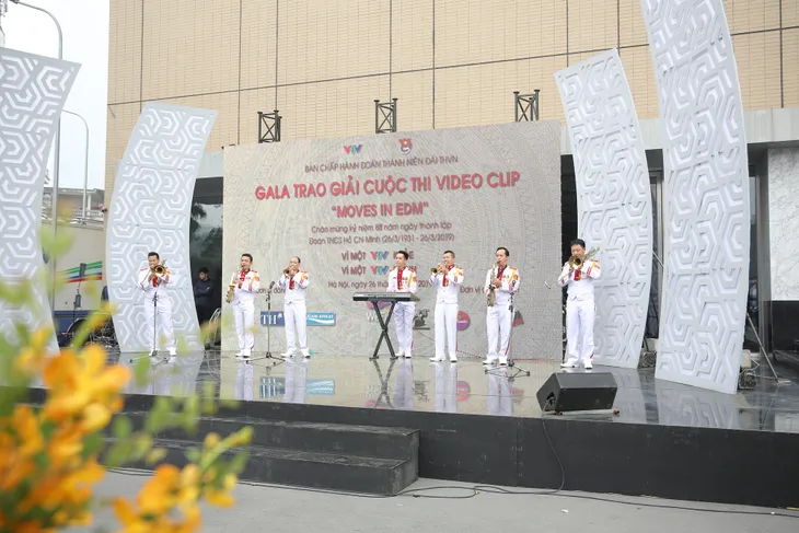 Moves in EDM - Sôi động cùng sức trẻ VTV - Ảnh 13.