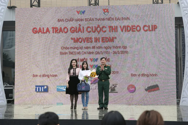 Moves in EDM - Sôi động cùng sức trẻ VTV - Ảnh 2.