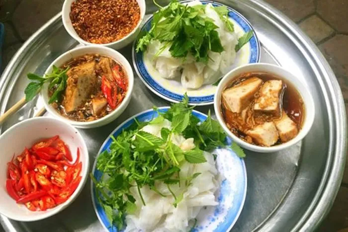Bánh cuốn Thanh Trì - món ăn không thể không thử khi đến Hà Nội - Ảnh 1. Bánh cuốn Thanh Trì - món ăn không thể không thử khi đến Hà Nội - Ảnh 1.