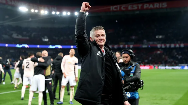 Lịch trực tiếp bóng đá Ngoại hạng Anh vòng 32: Liverpool đại chiến Tottenham - Ảnh 1. Lịch trực tiếp bóng đá Ngoại hạng Anh vòng 32: Liverpool đại chiến Tottenham - Ảnh 1.