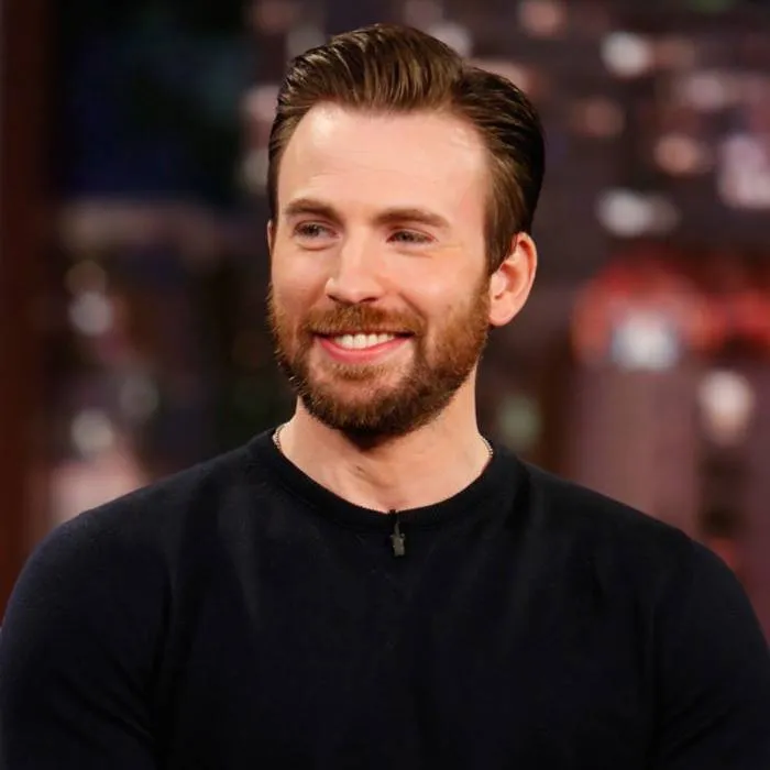 Chris Evans từng lo lắng Captain America quá “nhạt nhẽo” - Ảnh 2. Chris Evans từng lo lắng Captain America quá “nhạt nhẽo” - Ảnh 2.