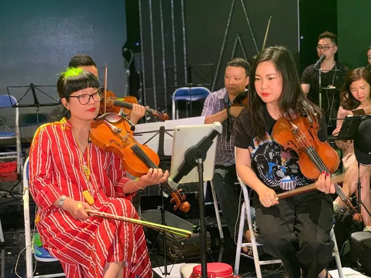 Thí sinh Sao mai 2019 say sưa tập luyện cho đêm chung kết 2 - Ảnh 1.