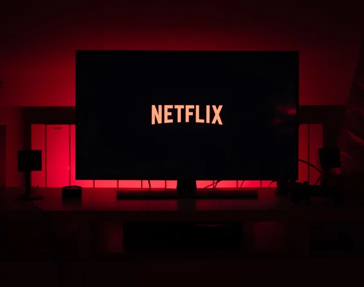 Apple chi 2 tỷ cho TV+, nhưng có là gì so với Netflix! - Ảnh 2. Apple chi 2 tỷ cho TV+, nhưng có là gì so với Netflix! - Ảnh 2.
