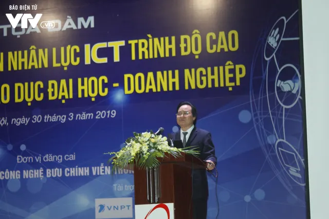 Sôi nổi Tọa đàm và triển lãm Phát triển nguồn nhân lực ICT trình độ cao: Gắn kết cơ sở giáo dục đại học - doanh nghiệp - Ảnh 3. Sôi nổi Tọa đàm và triển lãm Phát triển nguồn nhân lực ICT trình độ cao: Gắn kết cơ sở giáo dục đại học - doanh nghiệp - Ảnh 3.