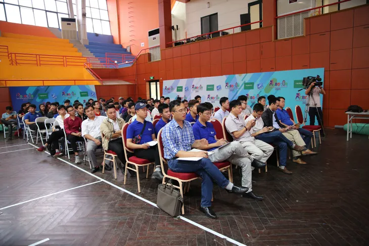 Robocon Việt Nam 2019: Khởi tranh vòng loại phía Bắc với 43 đội tuyển - Ảnh 2. Robocon Việt Nam 2019: Khởi tranh vòng loại phía Bắc với 43 đội tuyển - Ảnh 2.
