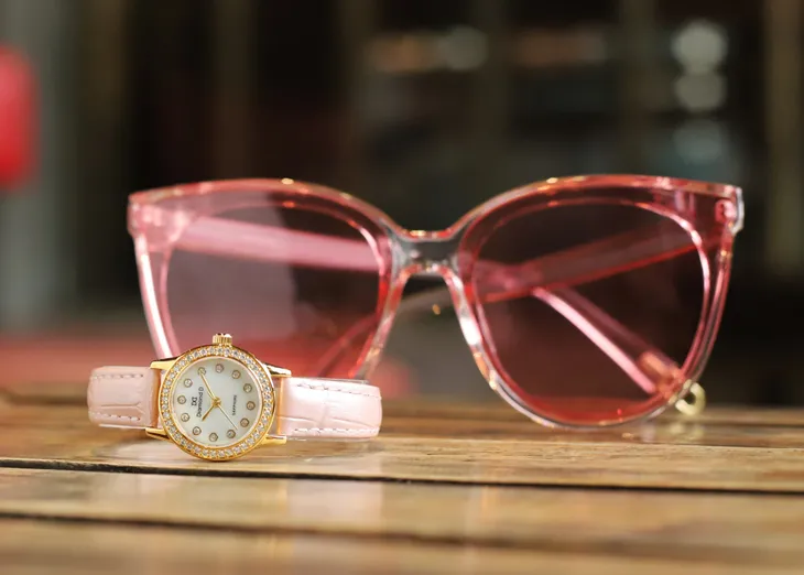 Đồng hồ nữ Diamond D giới thiệu bộ sưu tập cho ngày quốc tế phụ nữ 8/3 kèm khuyến mại đến 20% - Ảnh 3. Đồng hồ nữ Diamond D giới thiệu bộ sưu tập cho ngày quốc tế phụ nữ 8/3 kèm khuyến mại đến 20% - Ảnh 3.