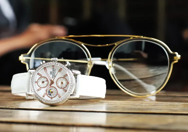 Đồng hồ nữ Diamond D giới thiệu bộ sưu tập cho ngày quốc tế phụ nữ 8/3 kèm khuyến mại đến 20% - Ảnh 5. Đồng hồ nữ Diamond D giới thiệu bộ sưu tập cho ngày quốc tế phụ nữ 8/3 kèm khuyến mại đến 20% - Ảnh 5.