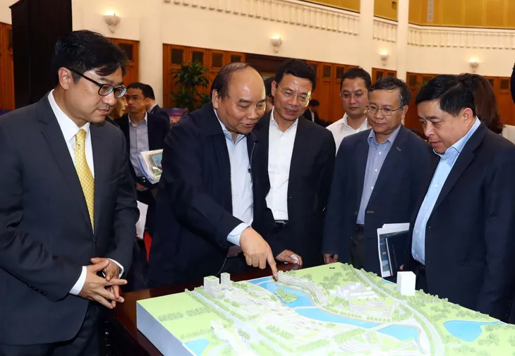 Thủ tướng Nguyễn Xuân Phúc: Trung tâm Đổi mới sáng tạo phải là nơi khởi nghiệp của nhiều thành phần xã hội - Ảnh 1. Thủ tướng Nguyễn Xuân Phúc: Trung tâm Đổi mới sáng tạo phải là nơi khởi nghiệp của nhiều thành phần xã hội - Ảnh 1.