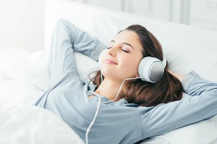 Chúng ta có thể học tiếng Anh khi đang ngủ? - Ảnh 1. Chúng ta có thể học tiếng Anh khi đang ngủ? - Ảnh 1.