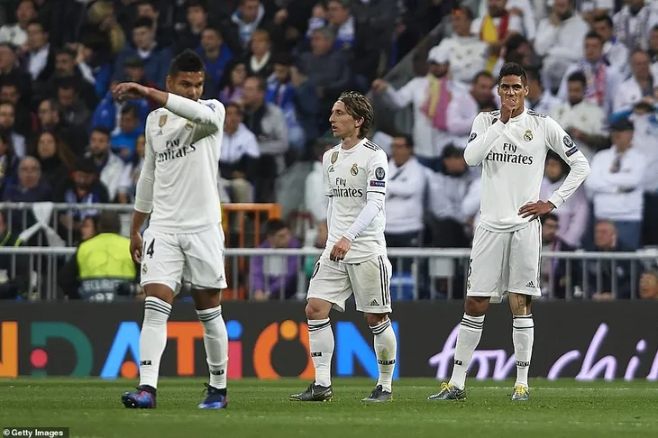 Kết quả vòng 1/8 Champions League rạng sáng 06/3: Real Madrid trở thành cựu vương - Ảnh 1. Kết quả vòng 1/8 Champions League rạng sáng 06/3: Real Madrid trở thành cựu vương - Ảnh 1.