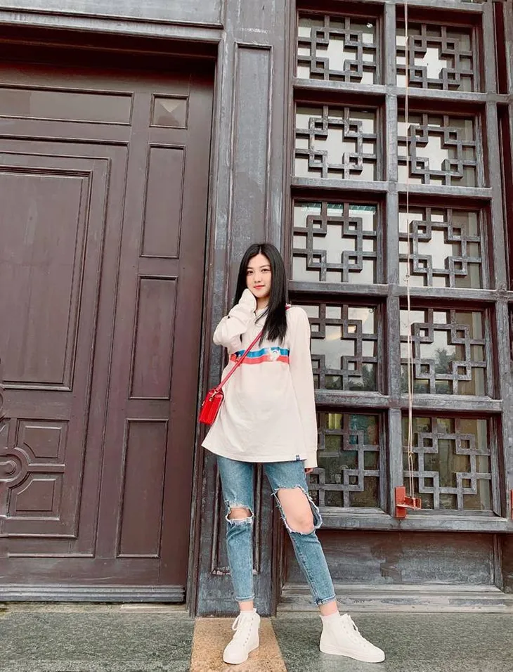 Quê mùa là vậy nhưng 4 nữ chính phim Những cô gái trong thành phố ngoài đời lại cực kì sang chảnh - Ảnh 5. Quê mùa là vậy nhưng 4 nữ chính phim Những cô gái trong thành phố ngoài đời lại cực kì sang chảnh - Ảnh 5.