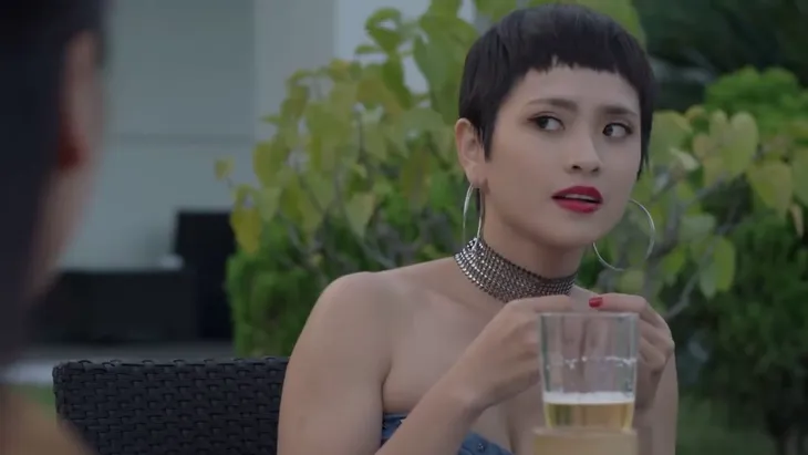 Những cô gái trong thành phố - Tập 22: Thỏa thuận bán con nhưng Mai muốn giấu gia đình - Ảnh 1. Những cô gái trong thành phố - Tập 22: Thỏa thuận bán con nhưng Mai muốn giấu gia đình - Ảnh 1.