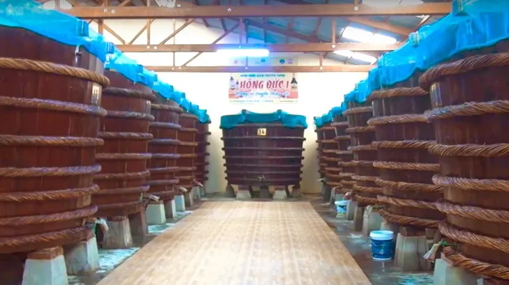 Nước mắm Việt và hành trình đến Liên hoan phim quốc tế - Ảnh 4. Nước mắm Việt và hành trình đến Liên hoan phim quốc tế - Ảnh 4.