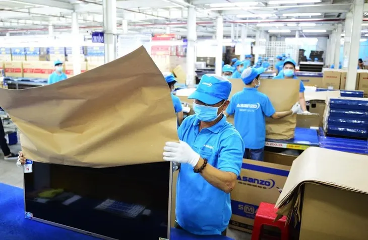 Hãng điện tử Việt dùng giấy tái chế thay thế nylon - Ảnh 1. Hãng điện tử Việt dùng giấy tái chế thay thế nylon - Ảnh 1.