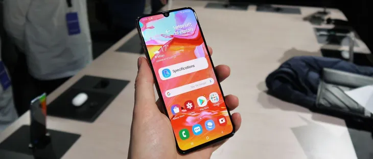 Samsung đồng loạt trình làng Galaxy A80, Galaxy A70, Galaxy A40 và Galaxy 20e - Ảnh 5. Samsung đồng loạt trình làng Galaxy A80, Galaxy A70, Galaxy A40 và Galaxy 20e - Ảnh 5.