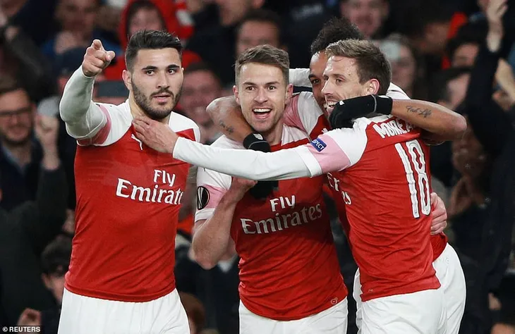 Kết quả lượt đi tứ kết Europa League: Arsenal 2 - 0 Napoli, Benfica 4 - 2 Frankfurt, Slavia Praha 0 - 1 Chelsea, Villarreal 1 - 3 Valencia - Ảnh 2. Kết quả lượt đi tứ kết Europa League: Arsenal 2 - 0 Napoli, Benfica 4 - 2 Frankfurt, Slavia Praha 0 - 1 Chelsea, Villarreal 1 - 3 Valencia - Ảnh 2.