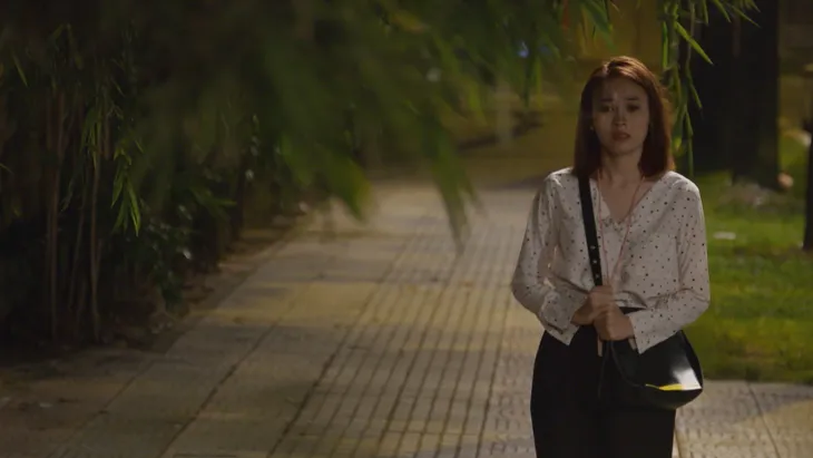 Mối tình đầu của tôi - Tập 46: Dù bị thương vì tai nạn, Minh Huy vẫn trốn bệnh viện chạy đến bên lúc An Chi buồn - Ảnh 8. Mối tình đầu của tôi - Tập 46: Dù bị thương vì tai nạn, Minh Huy vẫn trốn bệnh viện chạy đến bên lúc An Chi buồn - Ảnh 8.