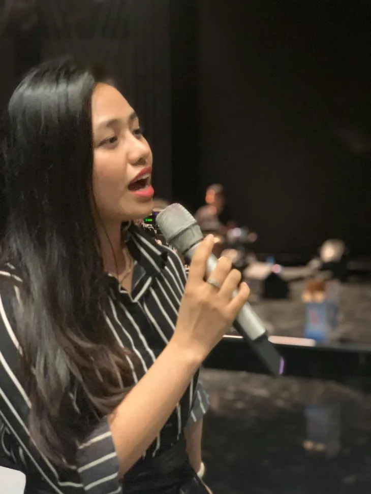 Sao mai 2019: Các thí sinh tập luyện hăng say chuẩn bị cho đêm thi cuối cùng - Ảnh 4. Sao mai 2019: Các thí sinh tập luyện hăng say chuẩn bị cho đêm thi cuối cùng - Ảnh 4.