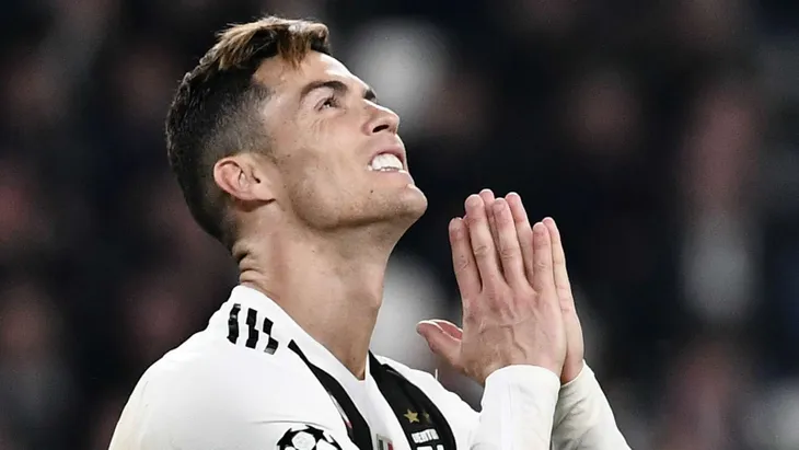 Vỡ mộng vô địch cùng Ronaldo, Juventus ném 341 triệu Euro ra cửa sổ - Ảnh 2. Vỡ mộng vô địch cùng Ronaldo, Juventus ném 341 triệu Euro ra cửa sổ - Ảnh 2.