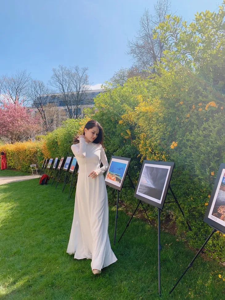 MC Huyền Châu: “Văn hóa là nền tảng tạo nên thương hiệu quốc gia” - Ảnh 2. MC Huyền Châu: “Văn hóa là nền tảng tạo nên thương hiệu quốc gia” - Ảnh 2.