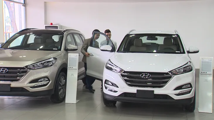 Quý I/2019, lượng ô tô nhập khẩu về Việt Nam bằng gần 50% cả năm 2018 - Ảnh 1.