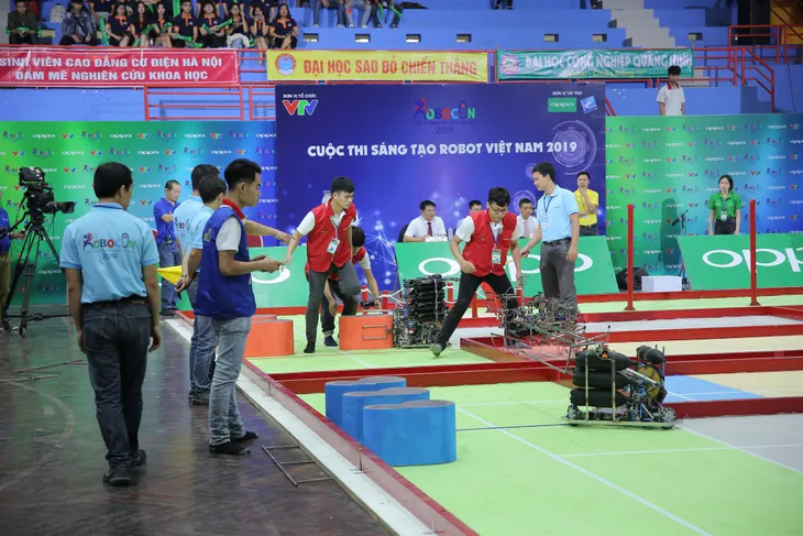 Đại học Sao Đỏ - Ngôi sao tại vòng loại Robocon Việt Nam 2019 - Ảnh 26. Đại học Sao Đỏ - Ngôi sao tại vòng loại Robocon Việt Nam 2019 - Ảnh 26.