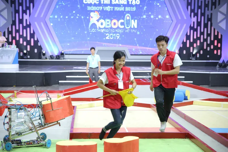Đại học Sao Đỏ - Ngôi sao tại vòng loại Robocon Việt Nam 2019 - Ảnh 40. Đại học Sao Đỏ - Ngôi sao tại vòng loại Robocon Việt Nam 2019 - Ảnh 40.