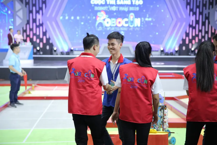 Đại học Sao Đỏ - Ngôi sao tại vòng loại Robocon Việt Nam 2019 - Ảnh 45. Đại học Sao Đỏ - Ngôi sao tại vòng loại Robocon Việt Nam 2019 - Ảnh 45.