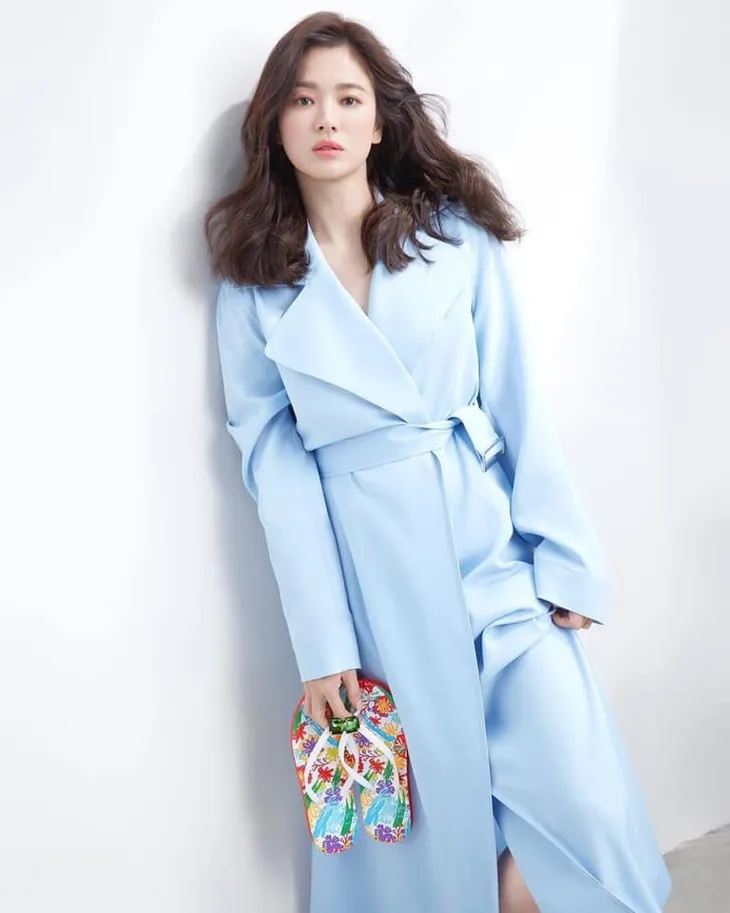 Song Hye Kyo trẻ hóa trong bộ ảnh mới - Ảnh 9. Song Hye Kyo trẻ hóa trong bộ ảnh mới - Ảnh 9.