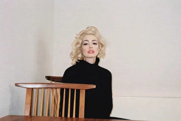 Hết hồn, sao phim Nhật ký công chúa giống hệt Marilyn Monroe - Ảnh 11. Hết hồn, sao phim Nhật ký công chúa giống hệt Marilyn Monroe - Ảnh 11.