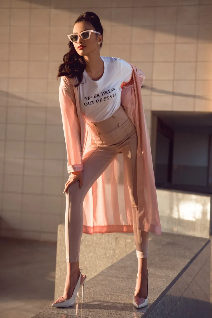 Nguyễn Thị Thành khoe street style vừa sexy vừa cool ngầu - Ảnh 8. Nguyễn Thị Thành khoe street style vừa sexy vừa cool ngầu - Ảnh 8.