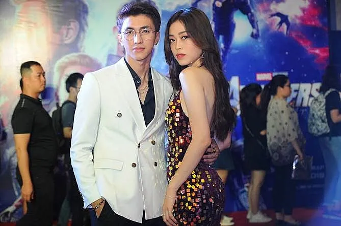 Một nửa showbiz gây bão thảm đỏ sự kiện ra mắt Avengers: Hồi kết - Ảnh 4. Một nửa showbiz gây bão thảm đỏ sự kiện ra mắt Avengers: Hồi kết - Ảnh 4.