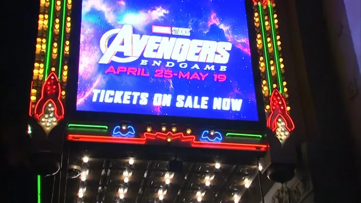Siêu bom tấn “Avengers: Endgame” xô đổ nhiều kỷ lục doanh thu - Ảnh 4.