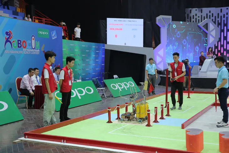 Robocon Việt Nam 2019: Nghẹt thở đến những giây cuối cùng - Ảnh 15. Robocon Việt Nam 2019: Nghẹt thở đến những giây cuối cùng - Ảnh 15.