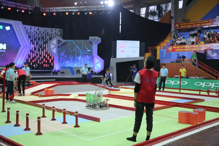 Robocon Việt Nam 2019: Nghẹt thở đến những giây cuối cùng - Ảnh 23. Robocon Việt Nam 2019: Nghẹt thở đến những giây cuối cùng - Ảnh 23.