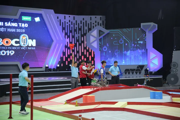 Robocon Việt Nam 2019: Nghẹt thở đến những giây cuối cùng - Ảnh 26. Robocon Việt Nam 2019: Nghẹt thở đến những giây cuối cùng - Ảnh 26.