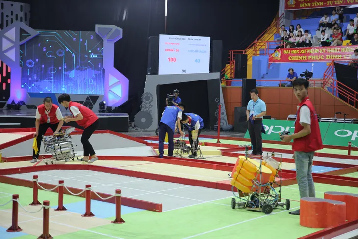 Robocon Việt Nam 2019: Nghẹt thở đến những giây cuối cùng - Ảnh 29. Robocon Việt Nam 2019: Nghẹt thở đến những giây cuối cùng - Ảnh 29.