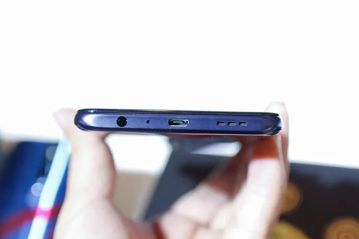 Cùng chiêm ngưỡng Oppo F11 Pro phiên bản giới hạn Marvels Avengers - Ảnh 5. Cùng chiêm ngưỡng Oppo F11 Pro phiên bản giới hạn Marvels Avengers - Ảnh 5.