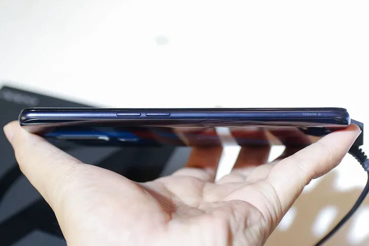 Cùng chiêm ngưỡng Oppo F11 Pro phiên bản giới hạn Marvels Avengers - Ảnh 6. Cùng chiêm ngưỡng Oppo F11 Pro phiên bản giới hạn Marvels Avengers - Ảnh 6.