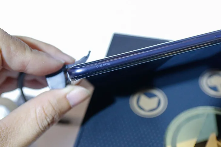 Cùng chiêm ngưỡng Oppo F11 Pro phiên bản giới hạn Marvels Avengers - Ảnh 7. Cùng chiêm ngưỡng Oppo F11 Pro phiên bản giới hạn Marvels Avengers - Ảnh 7.