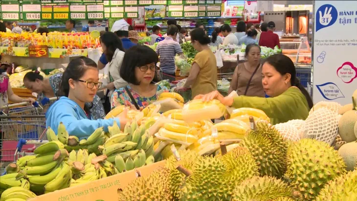 Mở thêm điểm bán hàng tạm thời để đảm bảo nguồn cung - Ảnh 1. Mở thêm điểm bán hàng tạm thời để đảm bảo nguồn cung - Ảnh 1.