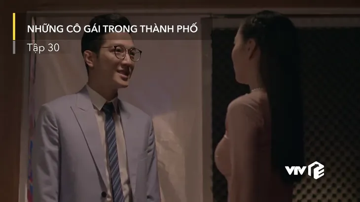 Những cô gái trong thành phố - Tập 30: Màn tỏ tình của soái ca Bách đốn tim cô Trúc giúp việc - Ảnh 3. Những cô gái trong thành phố - Tập 30: Màn tỏ tình của soái ca Bách đốn tim cô Trúc giúp việc - Ảnh 3.